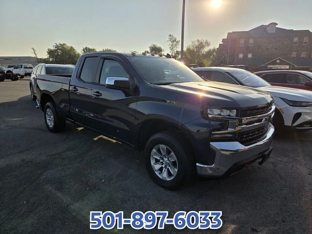 Used 2019 Blue Chevrolet LT image 2