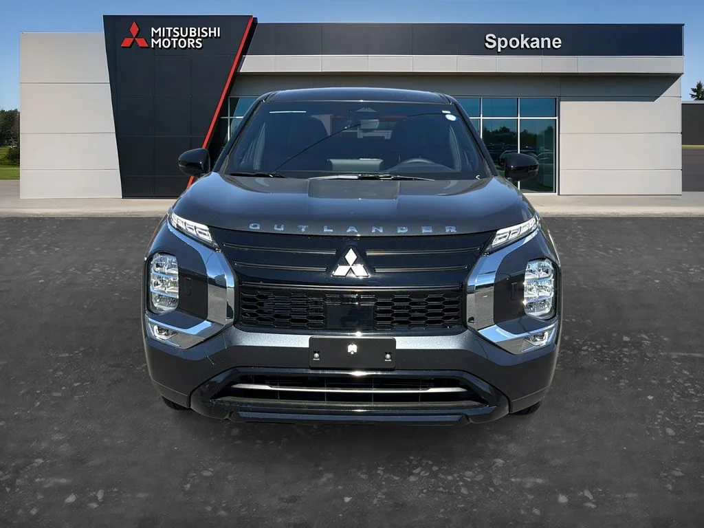 New 2026 Graphite Gray Mitsubishi LE 1.5T S-AWC image 2