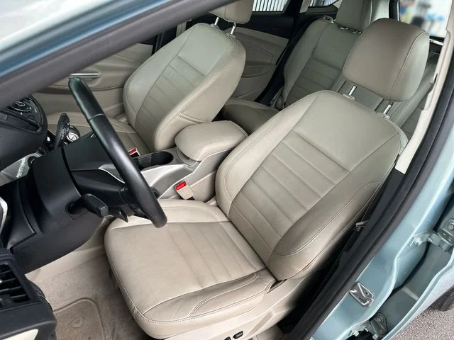 Used 2014 White Ford SEL image 12