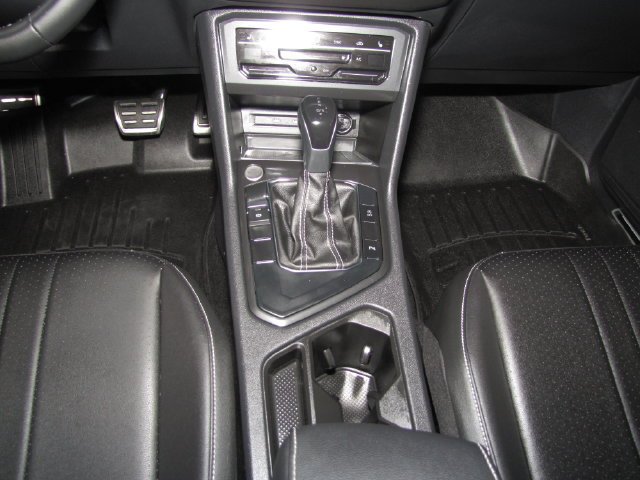 Used 2023 Gray Volkswagen SE R-Line Black image 14