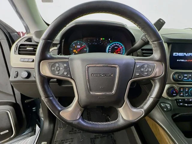 2019 GMC Yukon Denali - Photo 12