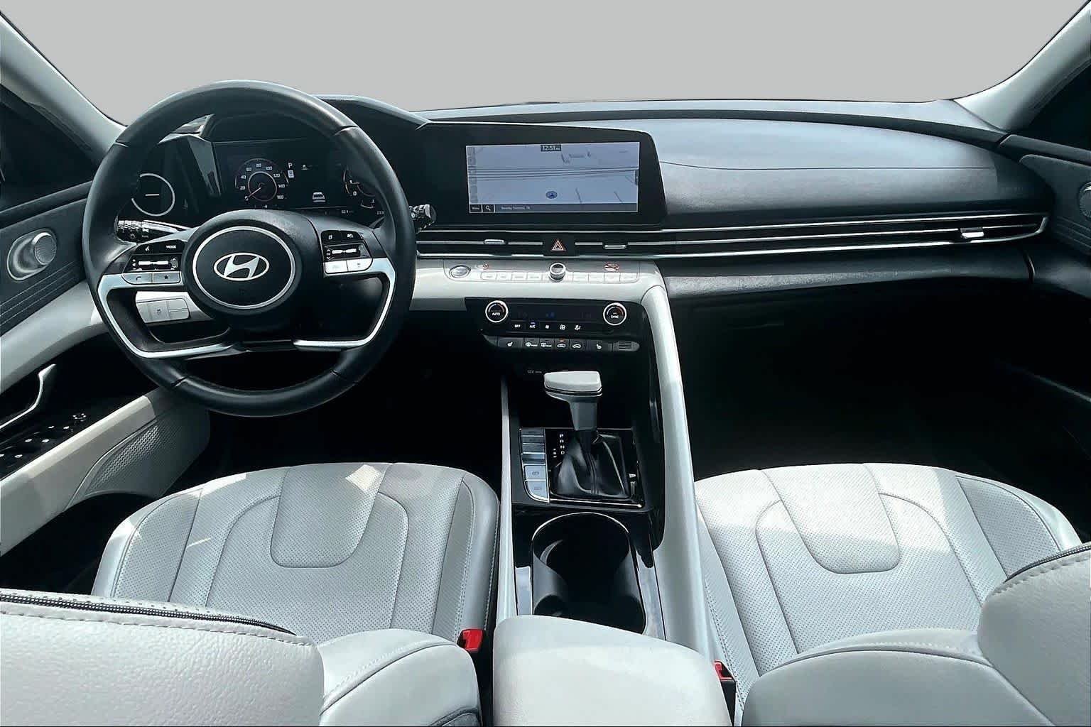 Used 2025 Ecotronic Gray Hyundai Limited image 15