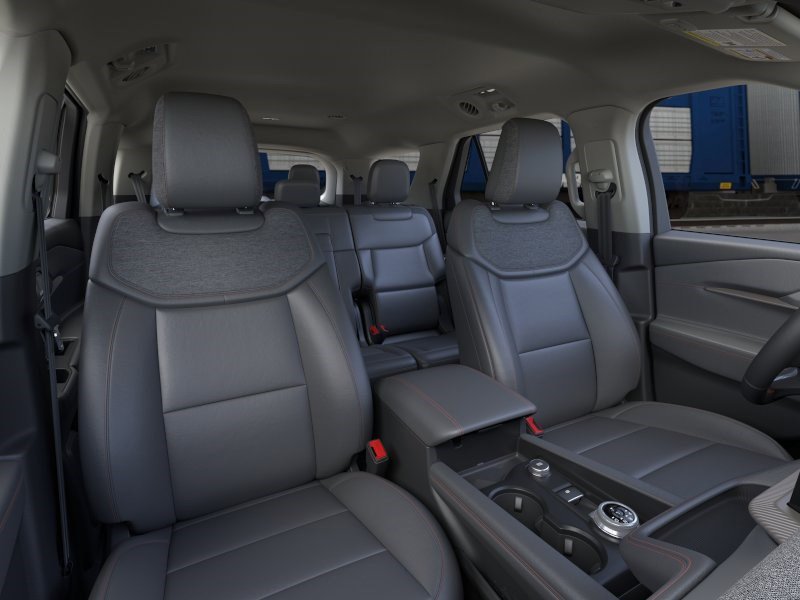 New 2026 Space White Metallic Ford Active image 10