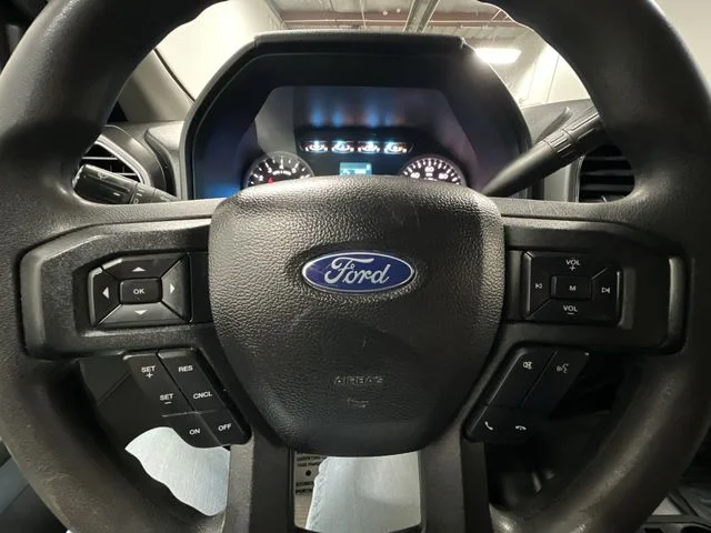 2017 Ford F-150 XL - Photo 11