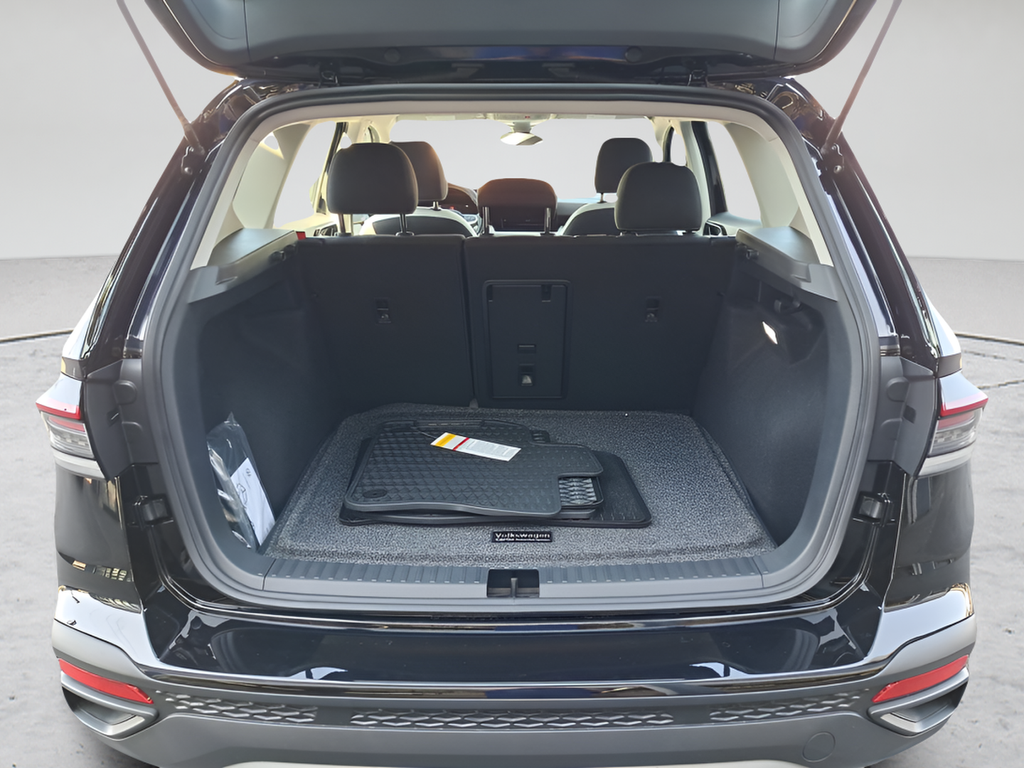 New 2025 Black Volkswagen 1.5T S image 15