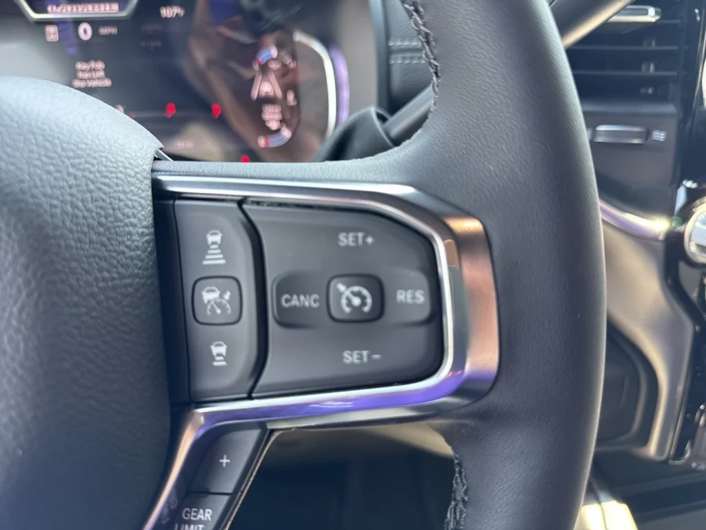 2026 RAM 2500 Laramie - Photo 18