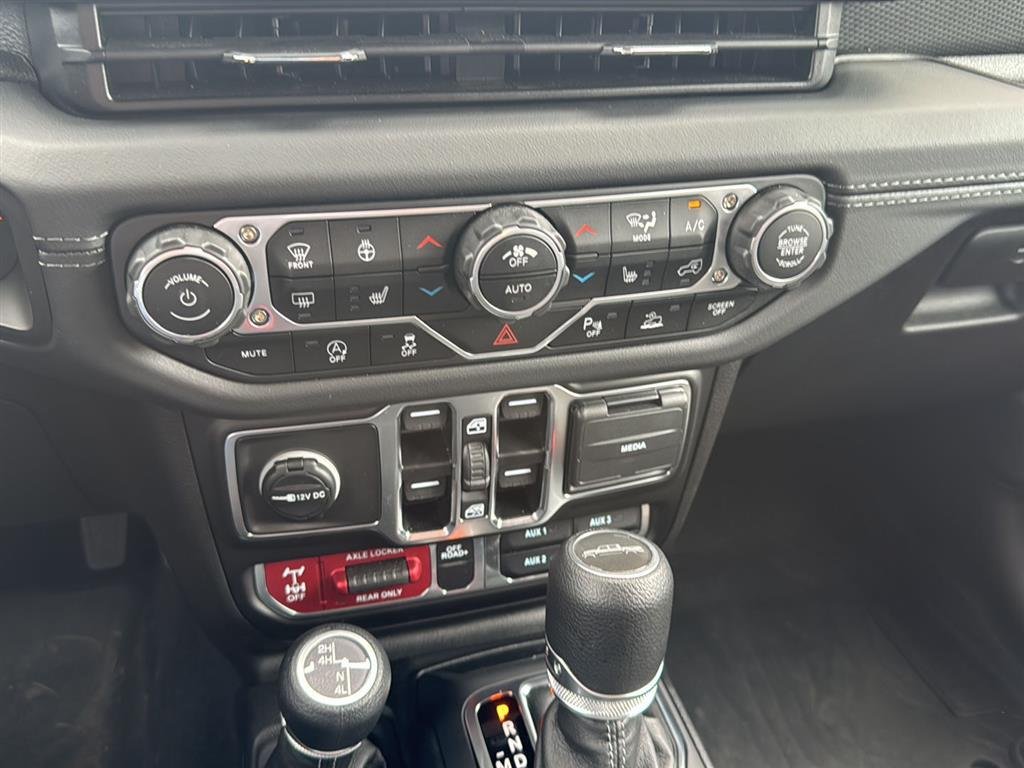Used 2025 Joose Jeep Mojave image 17
