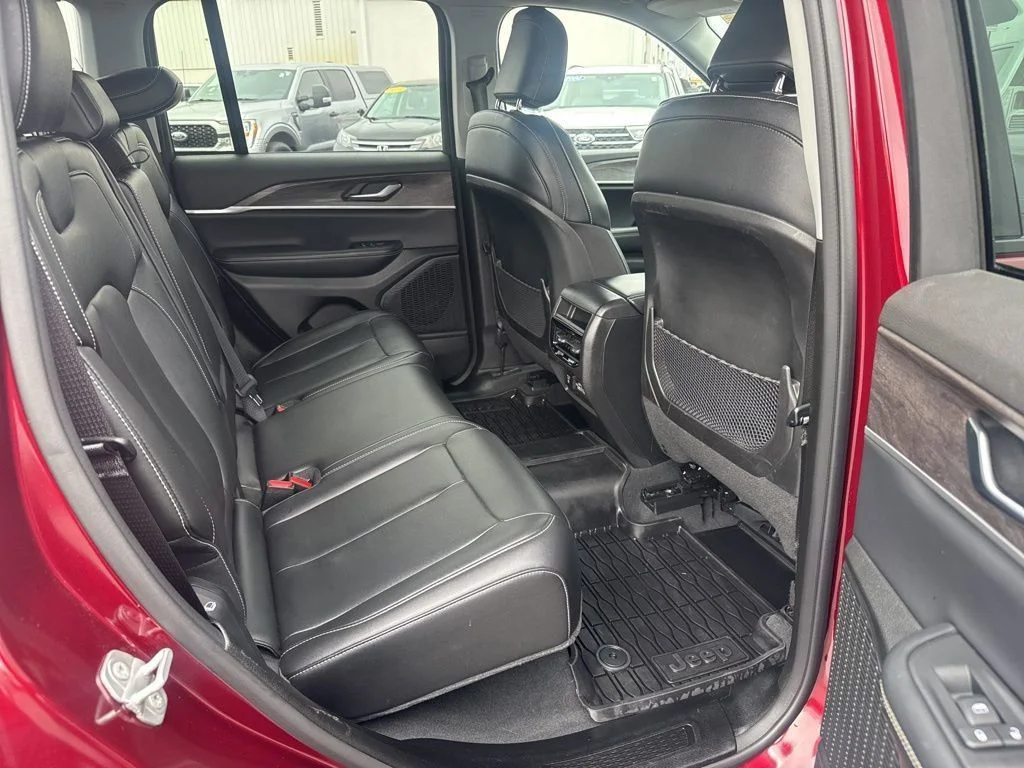 Used 2023 Red Jeep Limited image 38