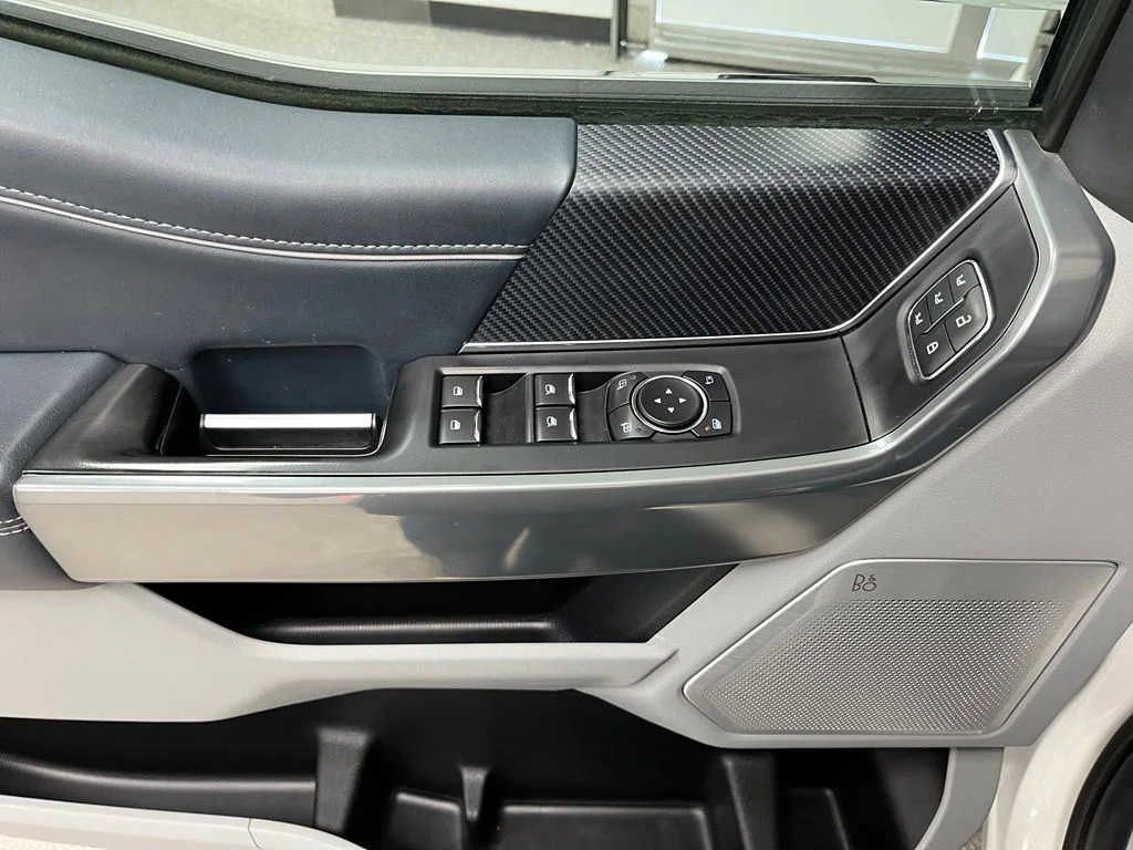 Used 2021 White Ford Limited image 24