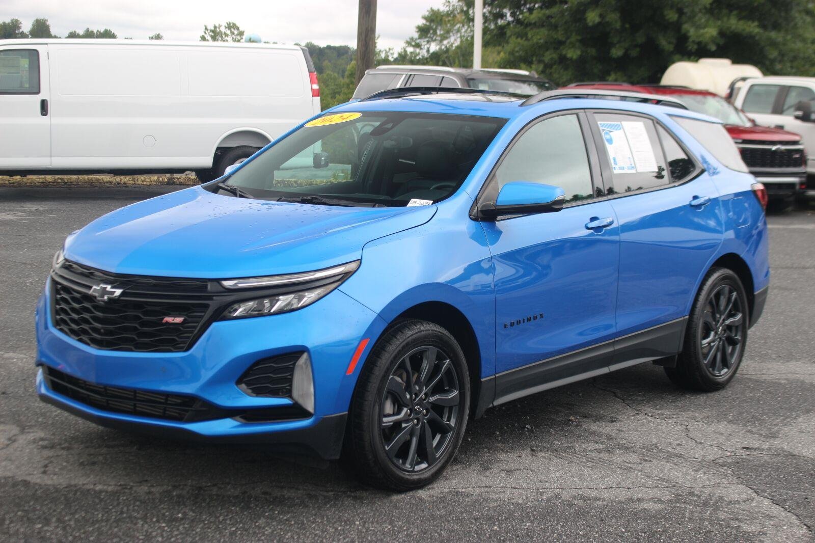 Used 2024 Riptide Blue Metallic Chevrolet RS image 3