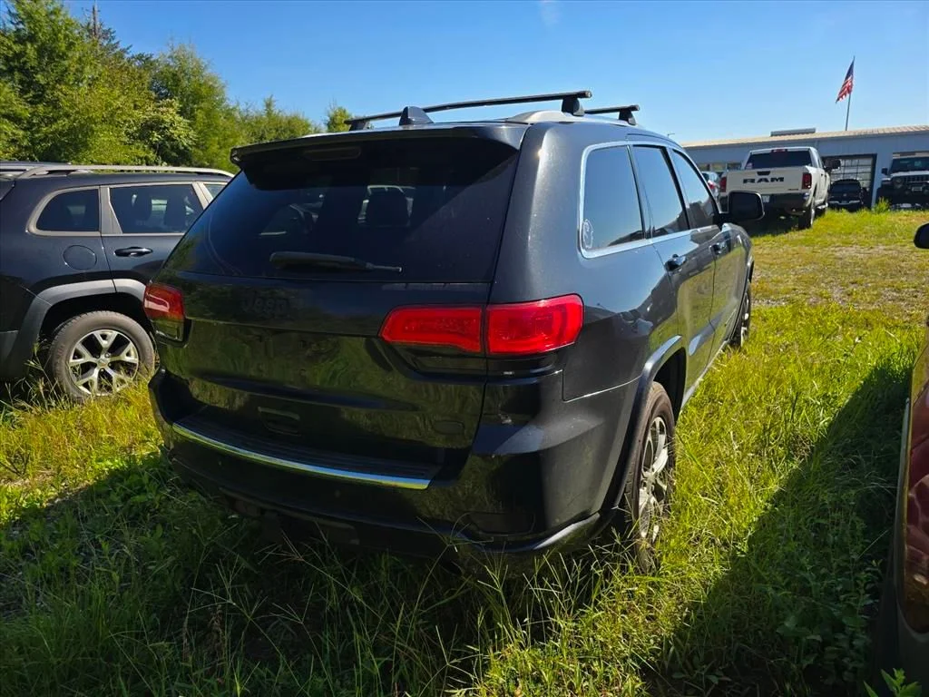 Used 2016 Black Jeep Overland image 12