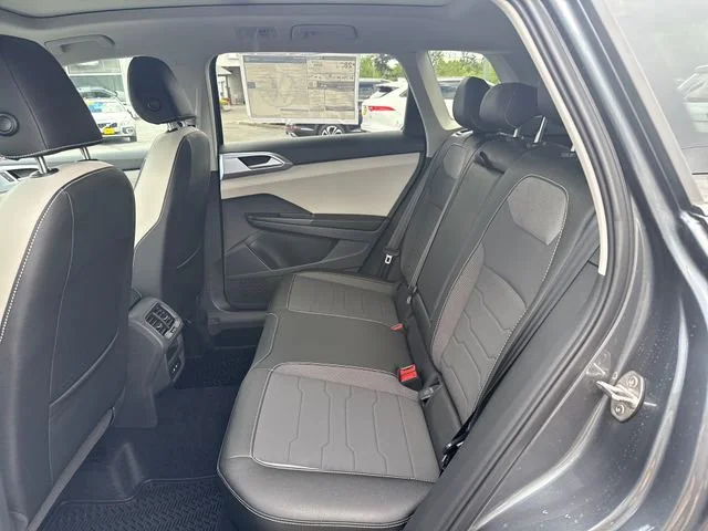 New 2026 Platinum Gray Metallic Volkswagen SE image 15