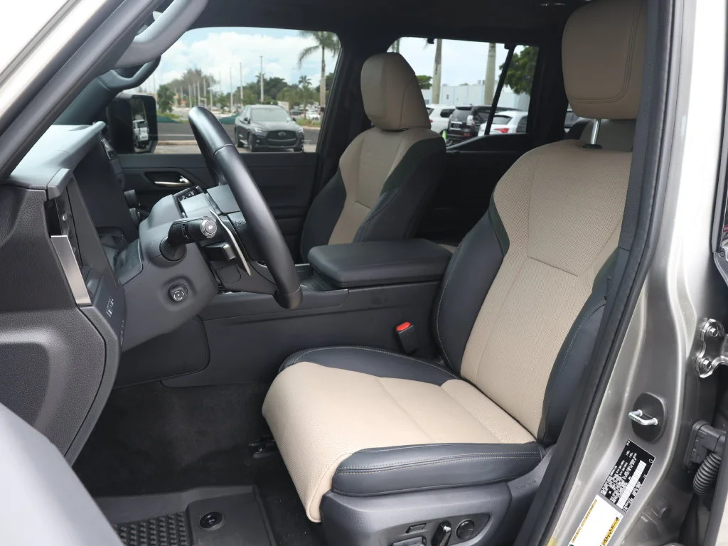 Used 2025 Silver Lexus 550 Overtrail+ image 16