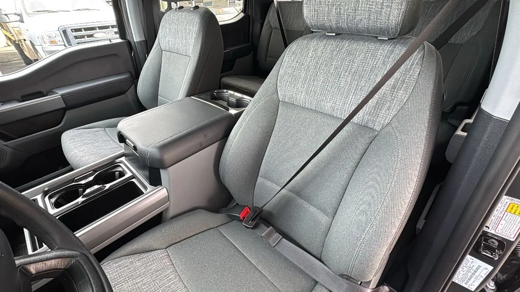 New 2026 Carbonized Gray Metallic Ford F-250® XLT image 16
