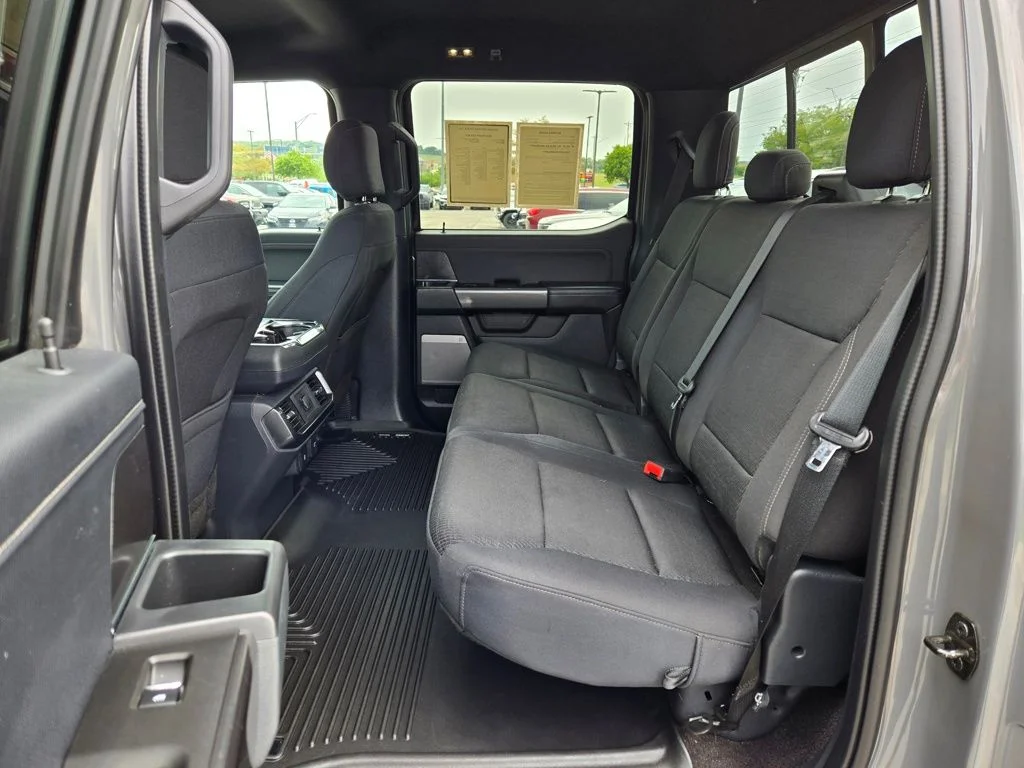 Used 2021 Gray Ford XLT image 26