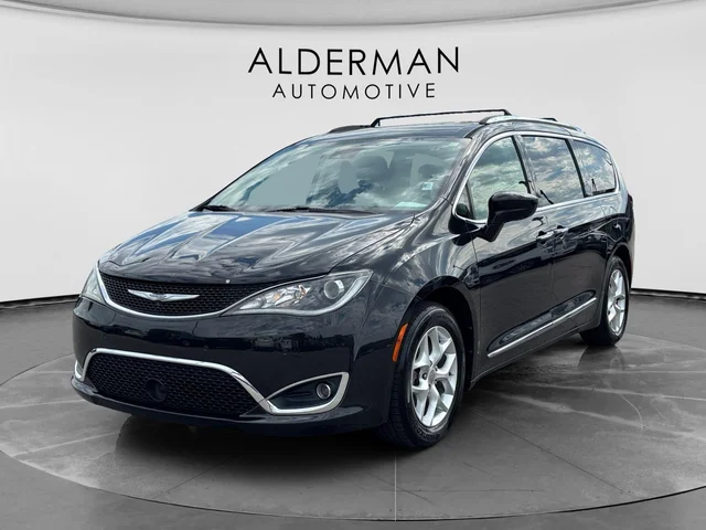 2018 Chrysler Pacifica Touring L Plus