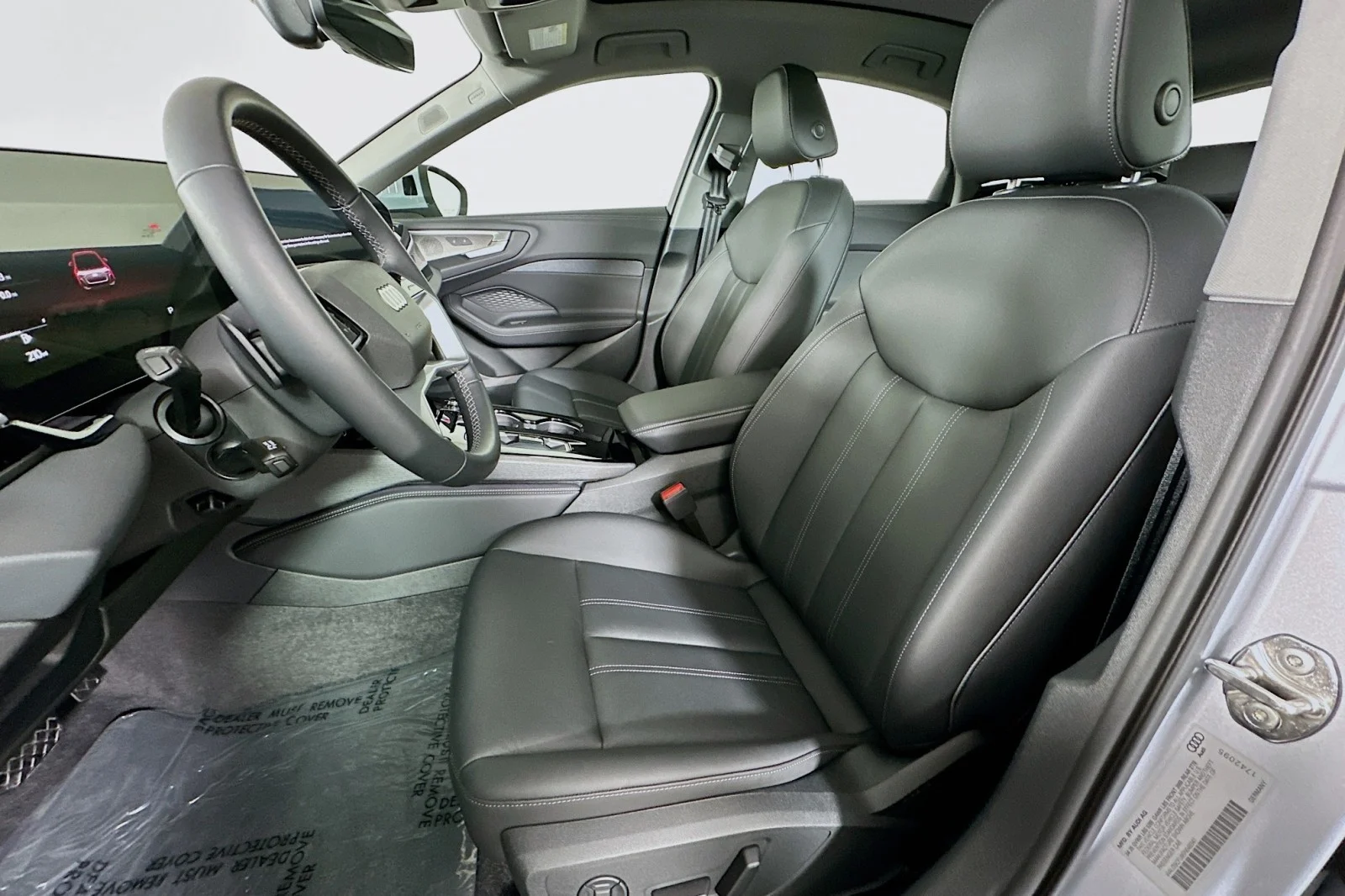 Used 2025 Florett Silver Metallic Audi Premium Plus image 18