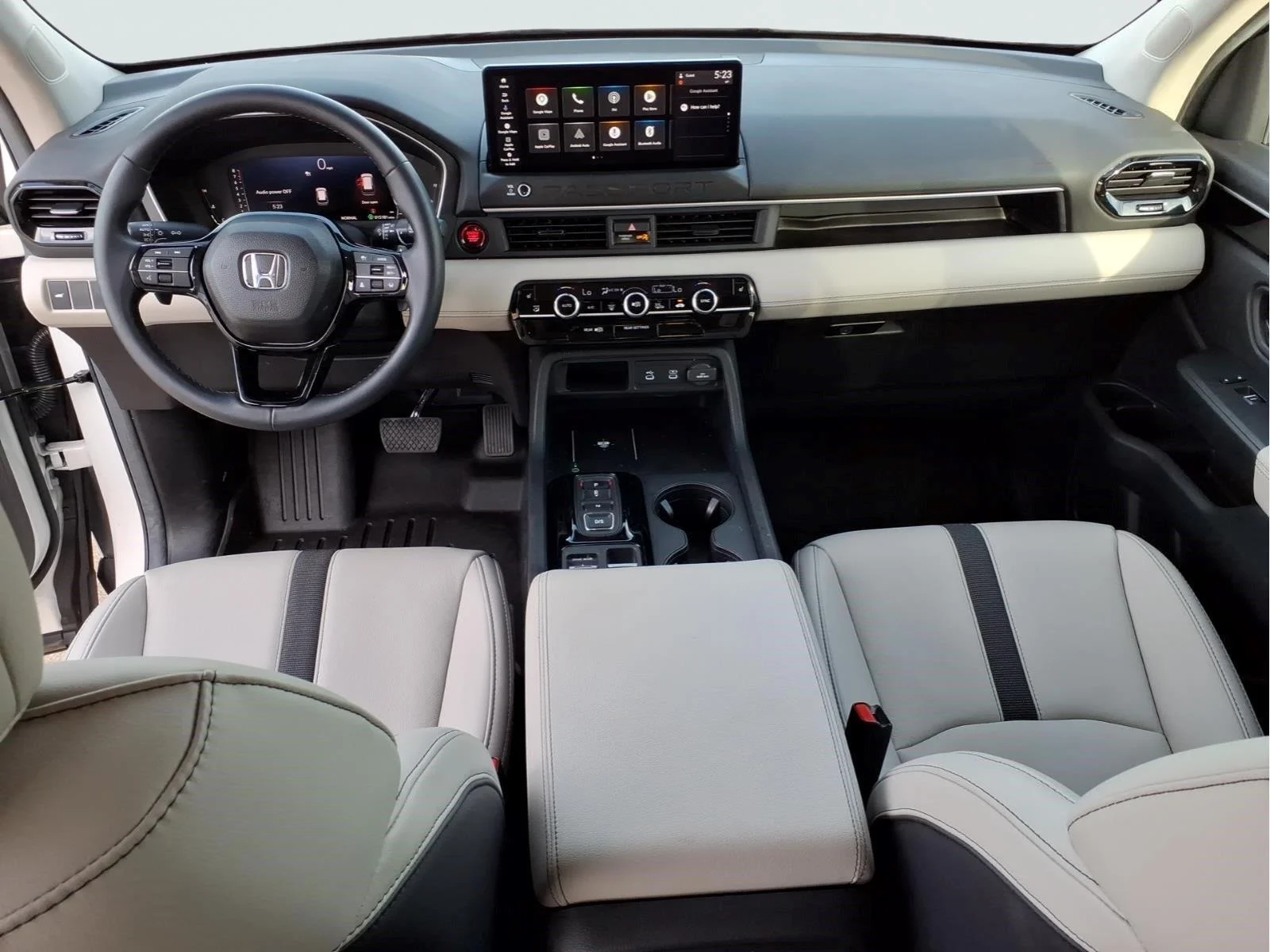 Used 2026 Platinum White Pearl Honda RTL image 14