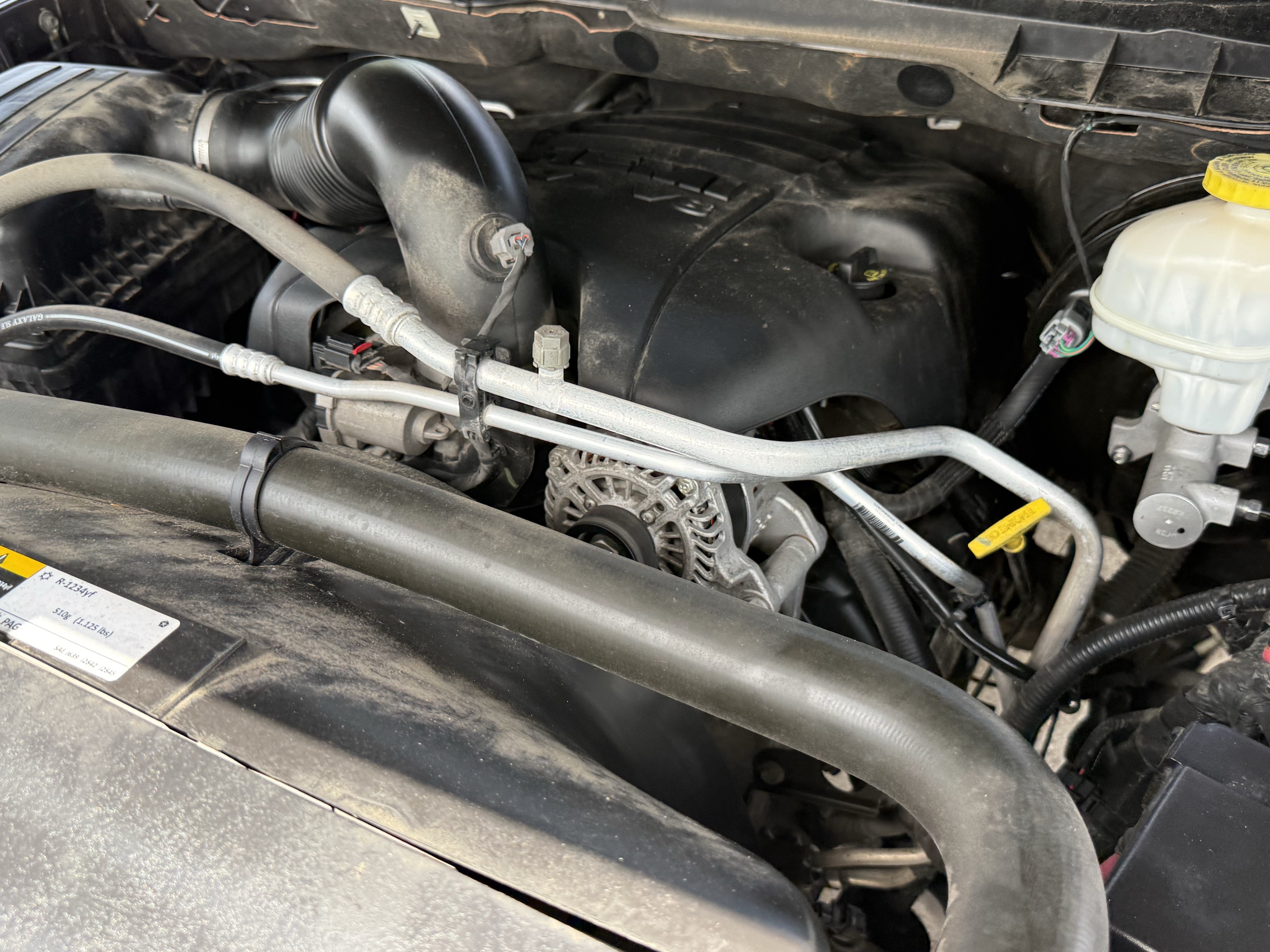 Used 2019 Granite Crystal Metallic Clearcoat Ram Tradesman image 31