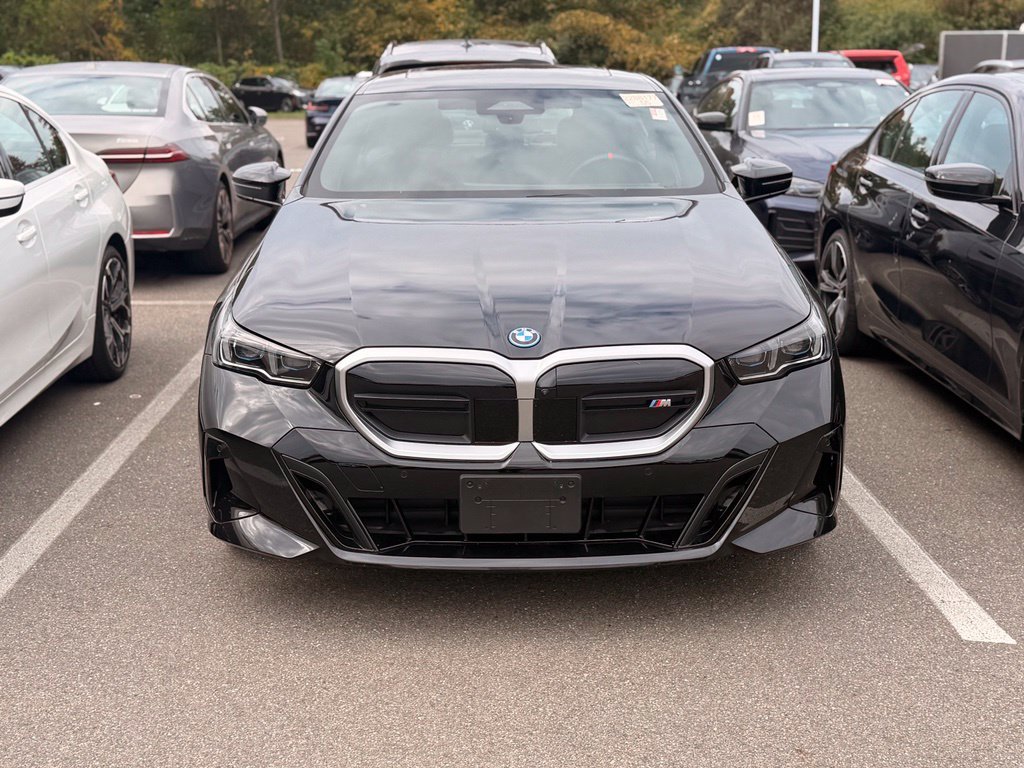 Certified Used 2024 Black Sapphire Metallic BMW M60 image 2