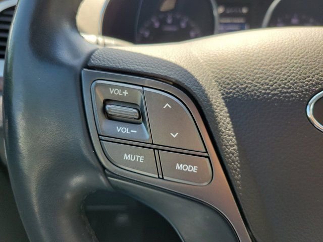 2017 Hyundai Santa Fe SE Ultimate - Photo 24