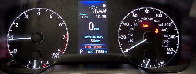 Used 2025 CLASSIC SILVER METALLIC Toyota  image 13