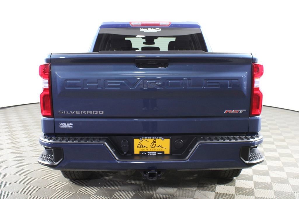 Used 2024 Lakeshore Blue Metallic Chevrolet RST image 6