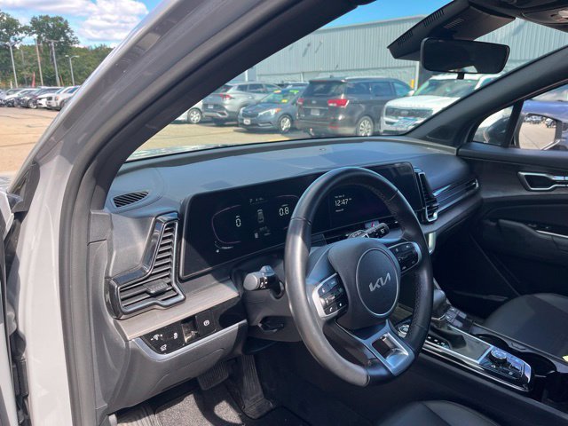 Used 2023 Wolf Gray Kia X-Line image 11