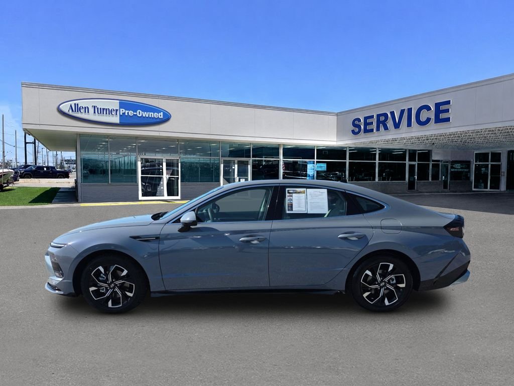 Certified Used 2024 Transmission Blue Hyundai SEL image 5