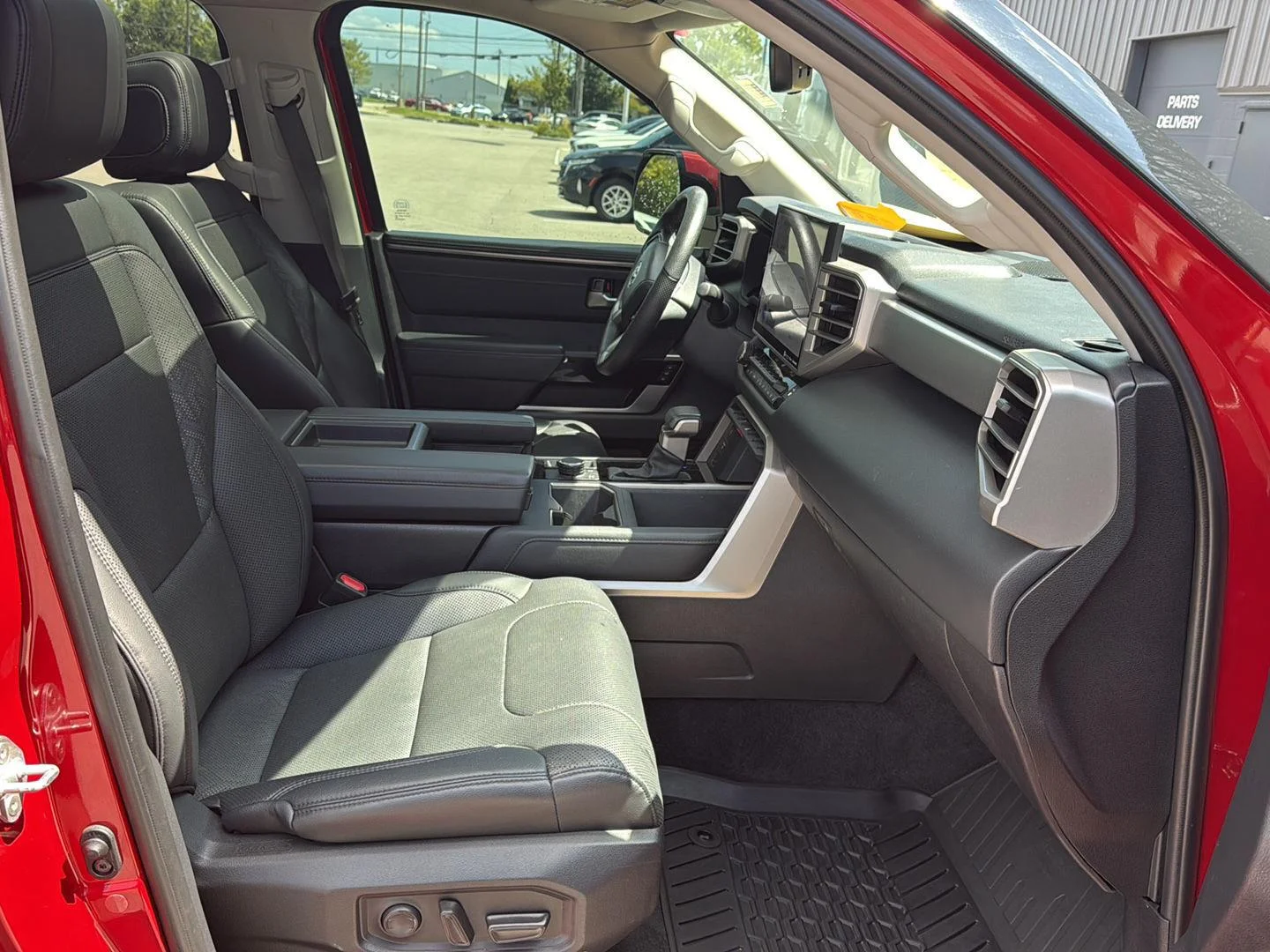 Used 2023  Toyota Limited Hybrid image 12