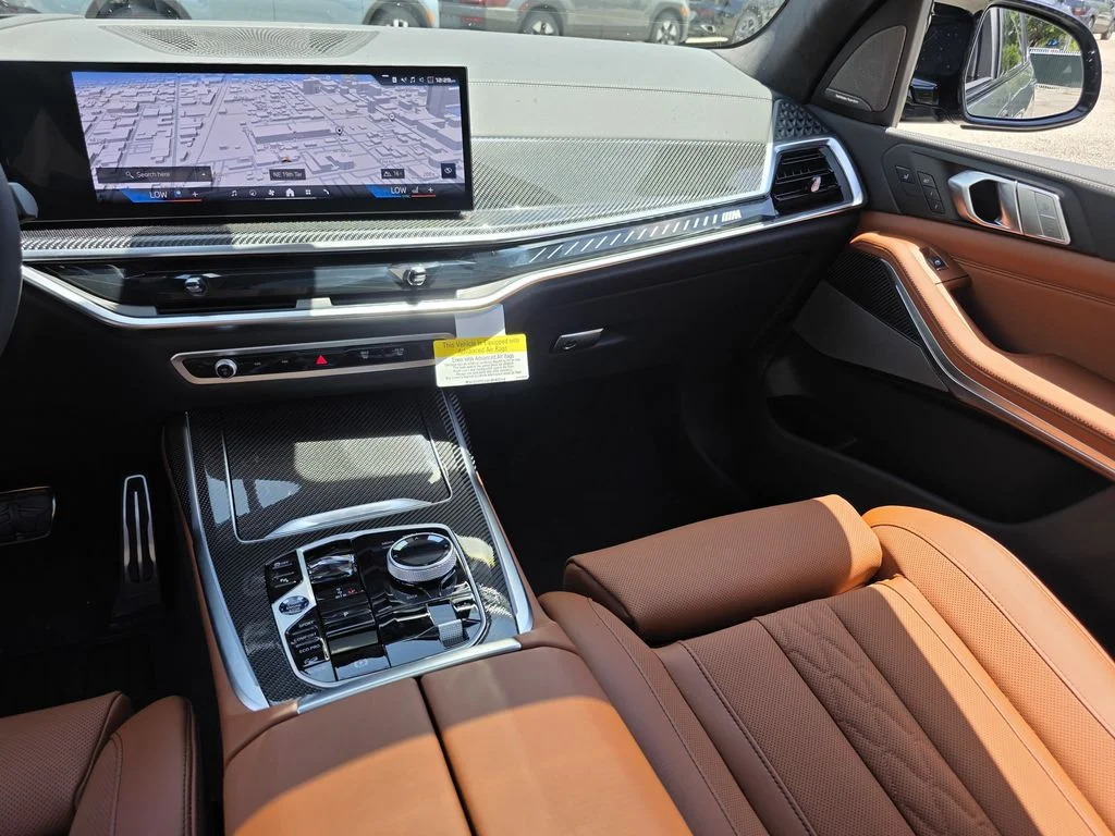 New 2027 Dravit Grey Metallic BMW M60i image 10