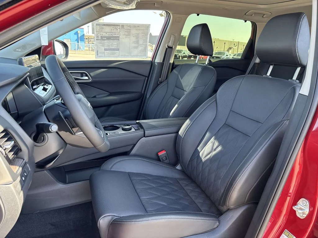 New 2026 Scarlet Ember Tintcoat Nissan Platinum image 22