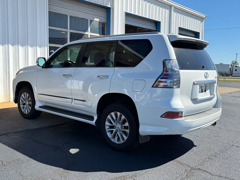 Used 2015 Starfire Pearl LEXUS 460 image 4