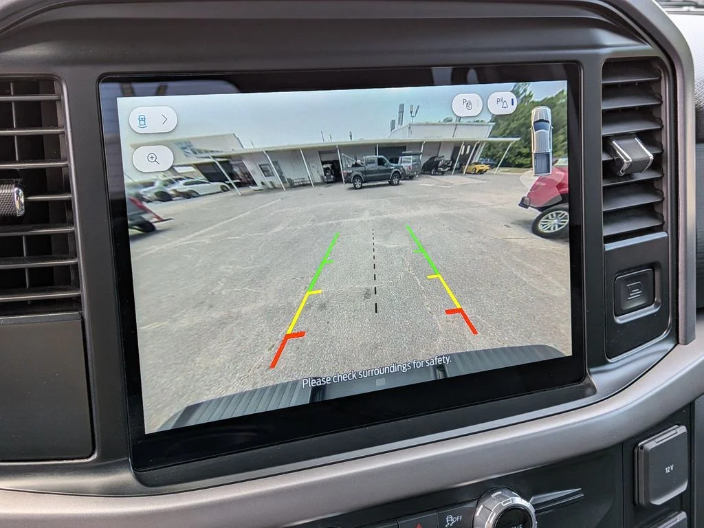 Used 2025 White Ford XLT image 25