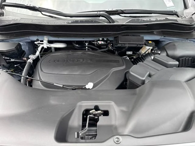 New 2026 Sonic Gray Pearl Honda RTL image 12