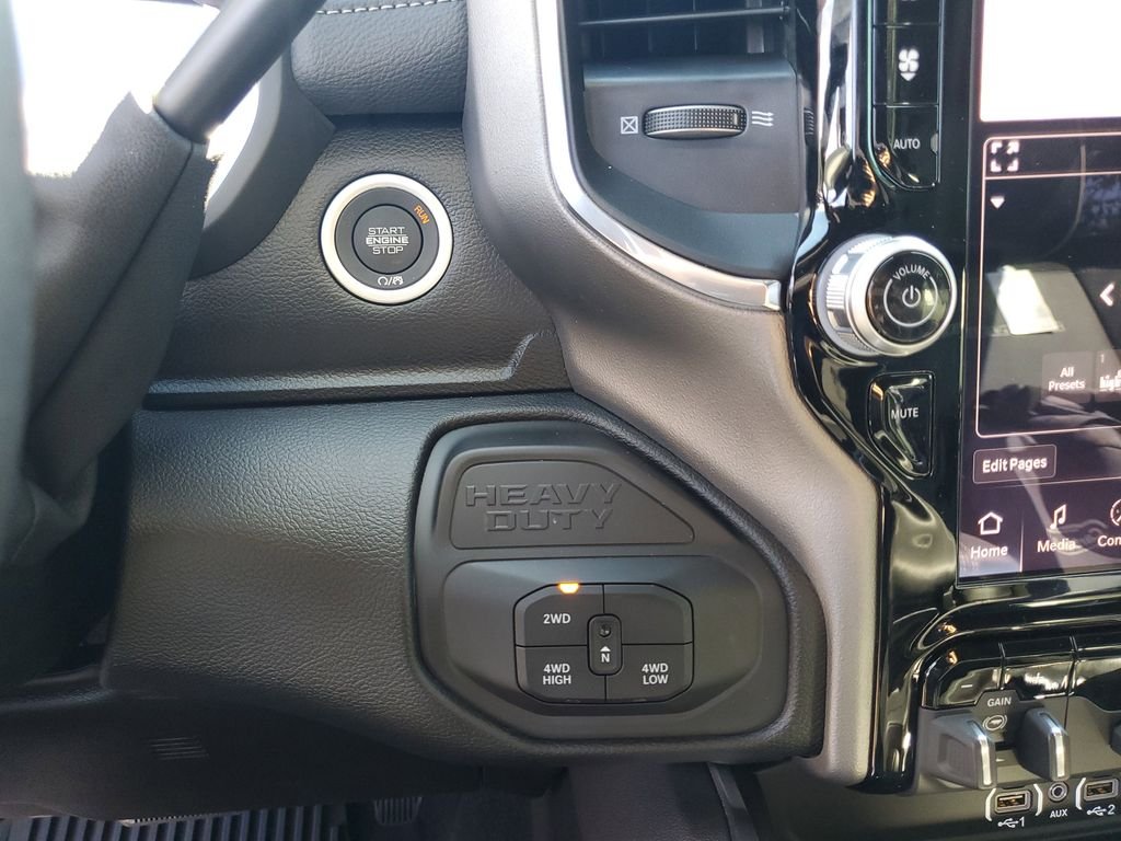 2026 RAM 2500 Laramie - Photo 19