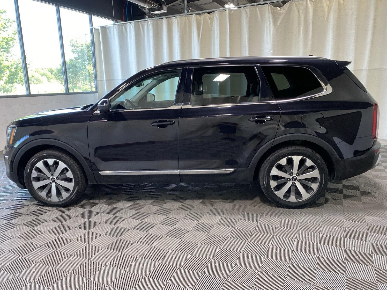 Used 2021 Black Copper Kia EX image 4