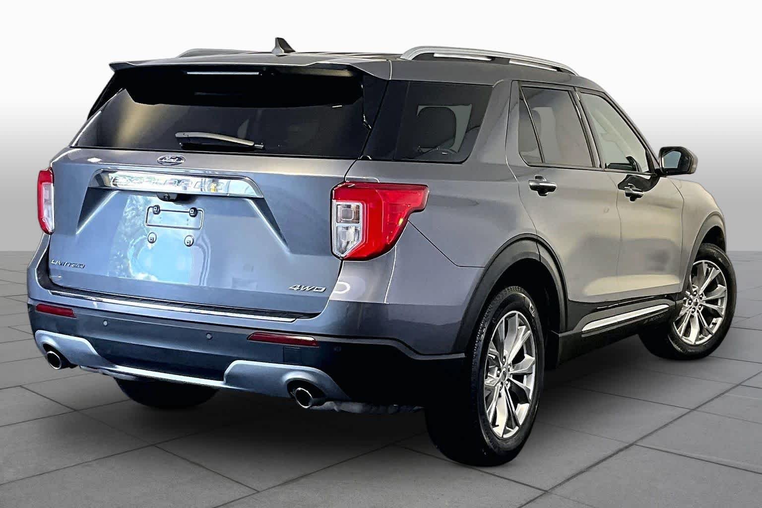 Used 2022 Carbonized Gray Ford Limited image 13