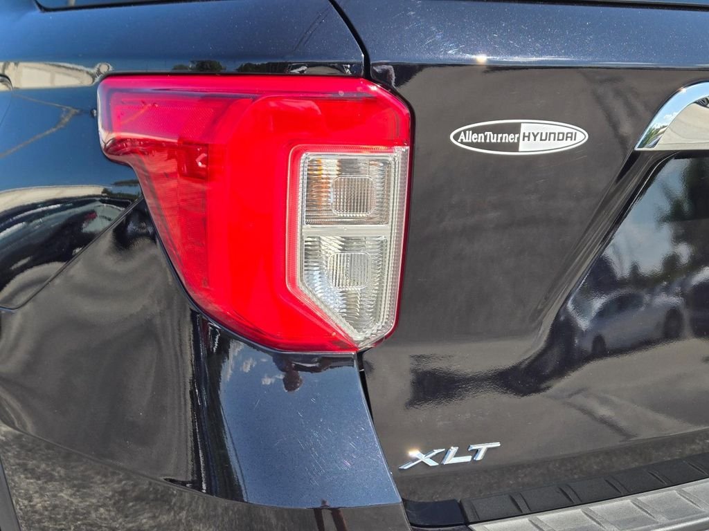 Used 2024 Black Ford XLT image 7