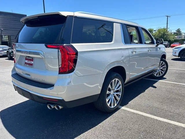 Used 2021 Beige GMC Denali image 6