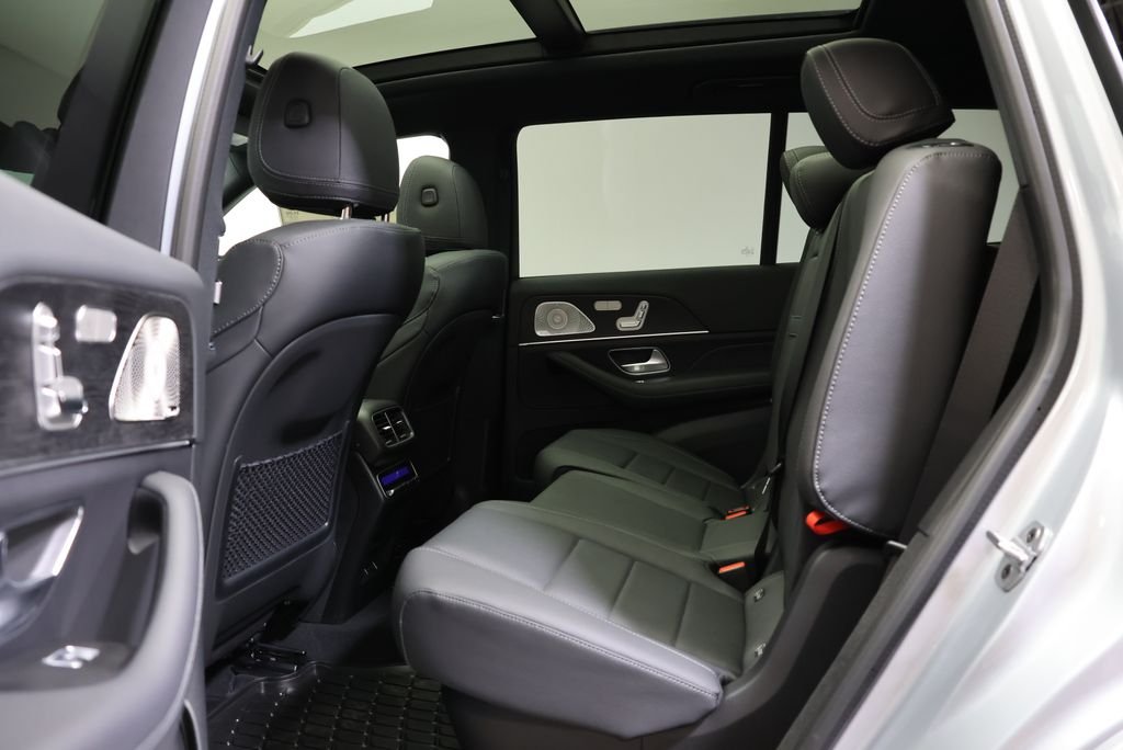 New 2026 Cirrus Silver Metallic Mercedes-Benz GLS 450 image 44