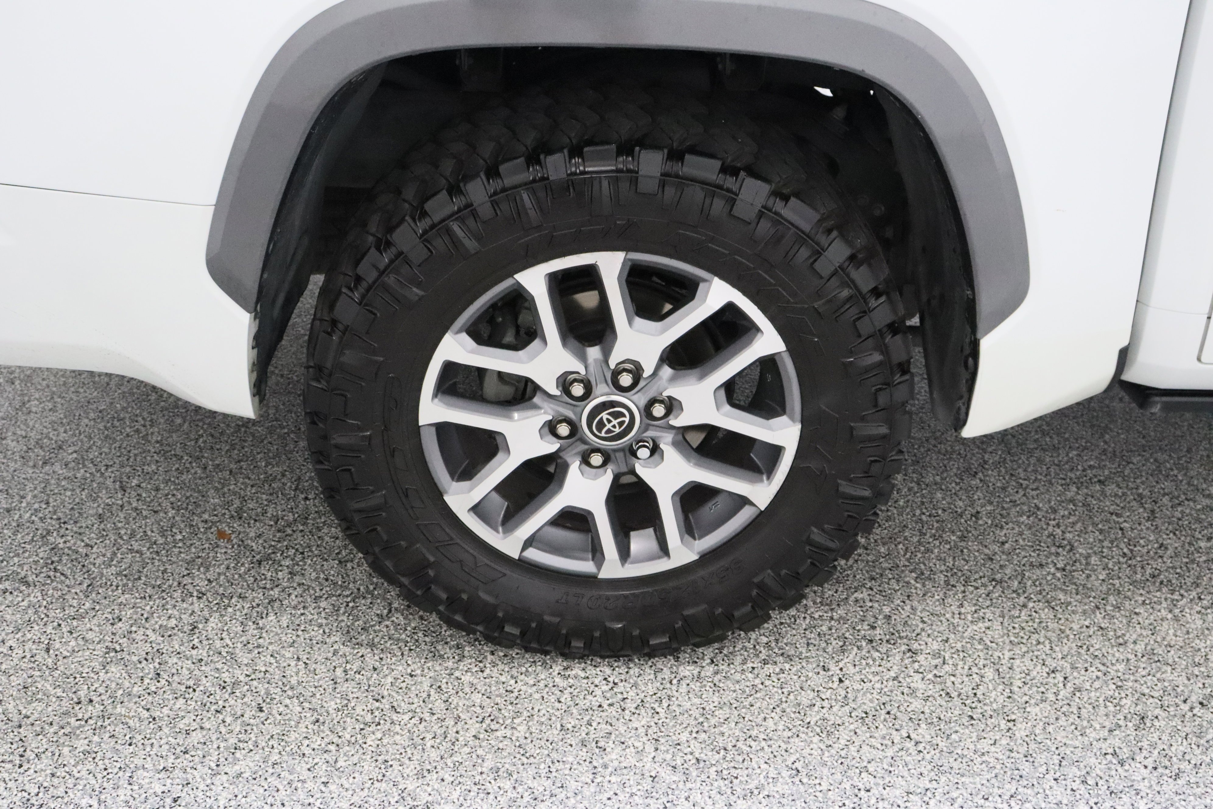 Used 2023 Wind Chill Pearl Toyota 1794 Edition Hybrid 3.4T image 6