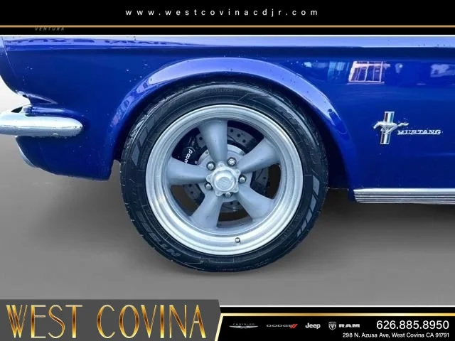 Used 1965 Blue Ford  image 9
