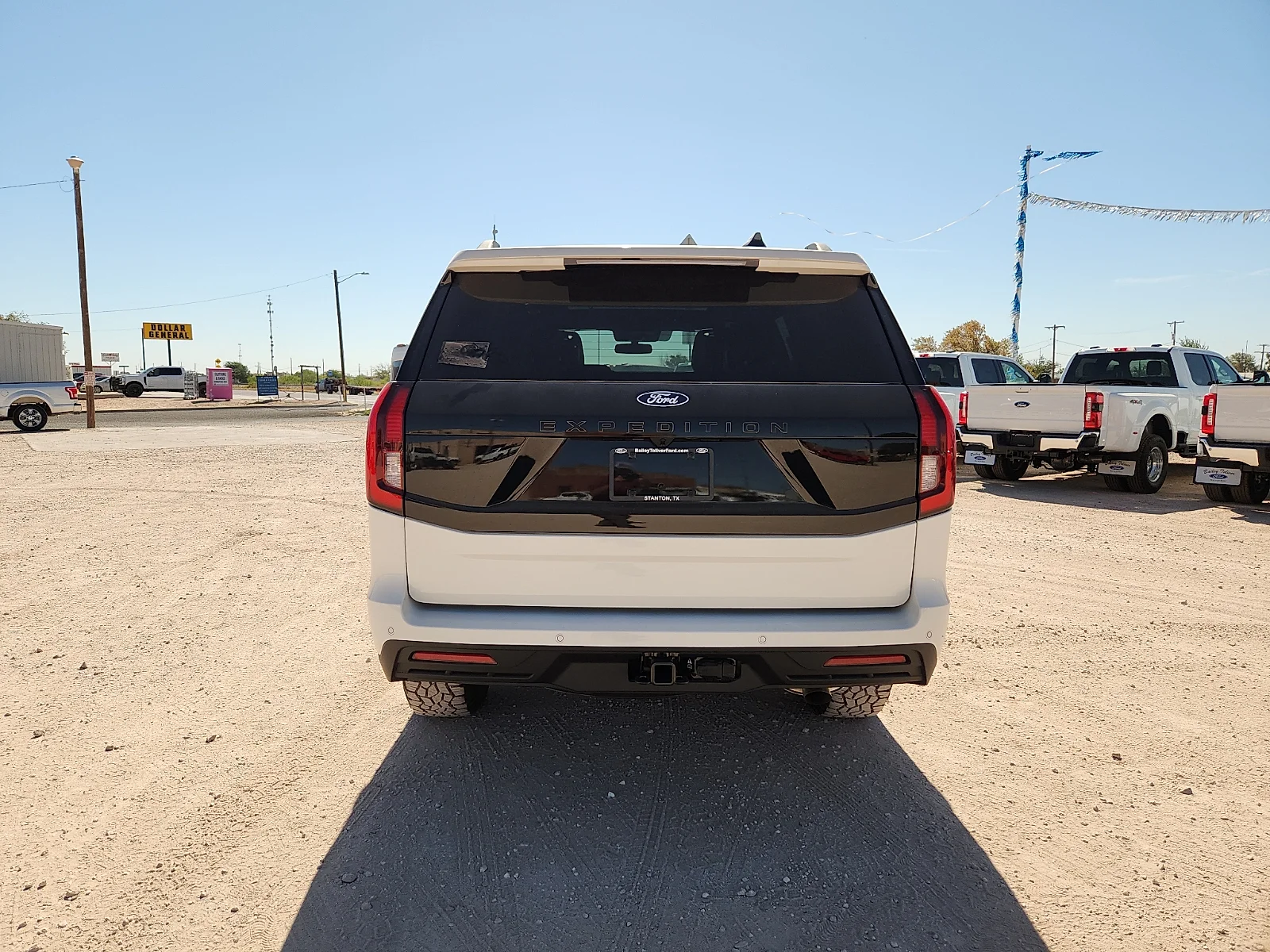 New 2027 Star White Metallic Tri-Coat Ford Tremor image 6