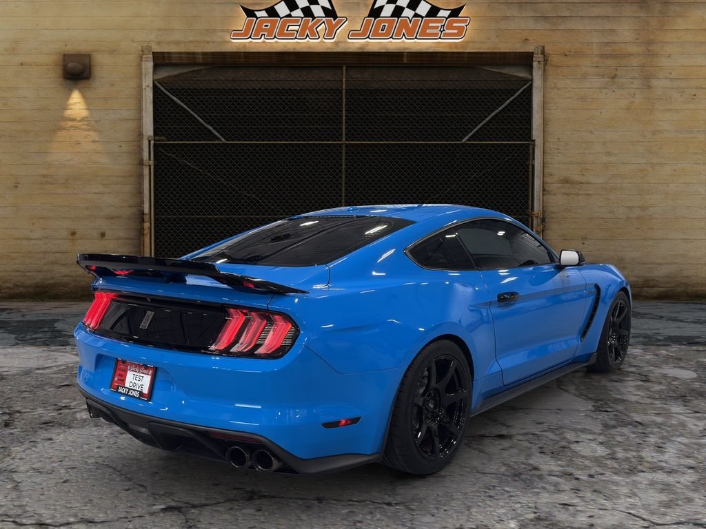 Used 2017 Grabber Blue Ford Shelby GT350 image 11