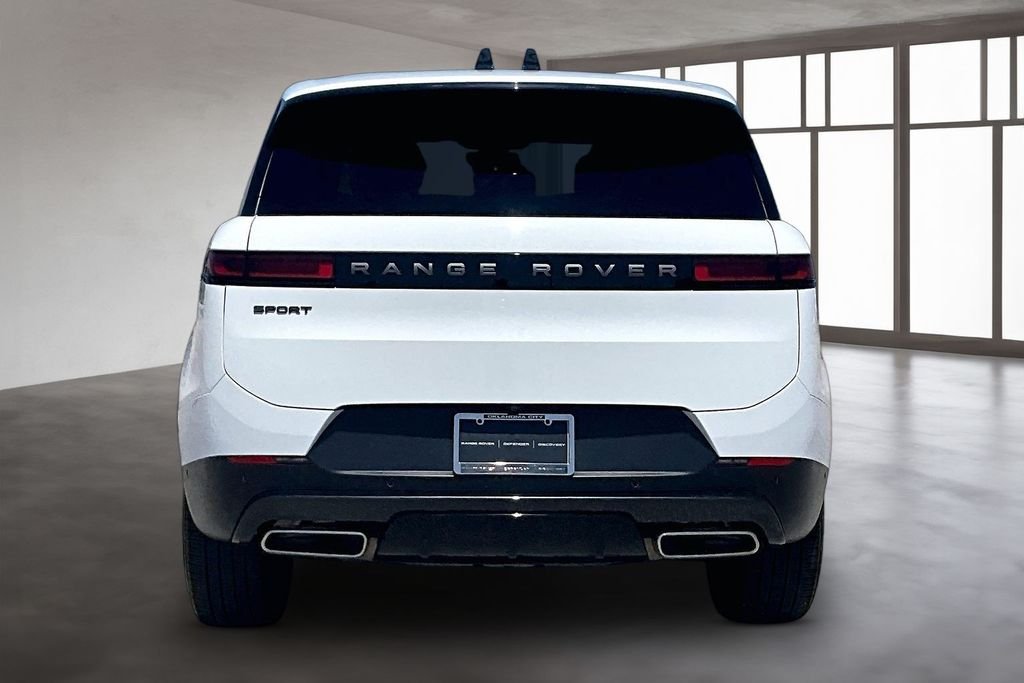 Used 2025 Fuji White Land Rover S image 4