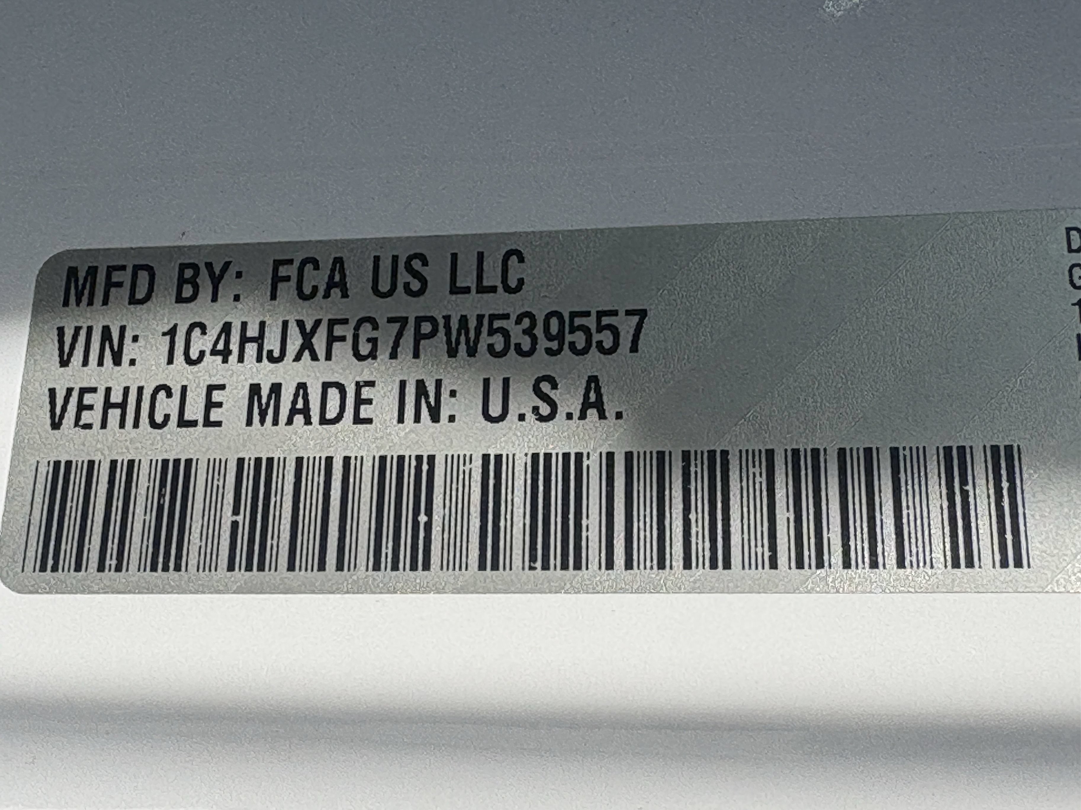Used 2023 Bright White Clearcoat Jeep Rubicon image 24