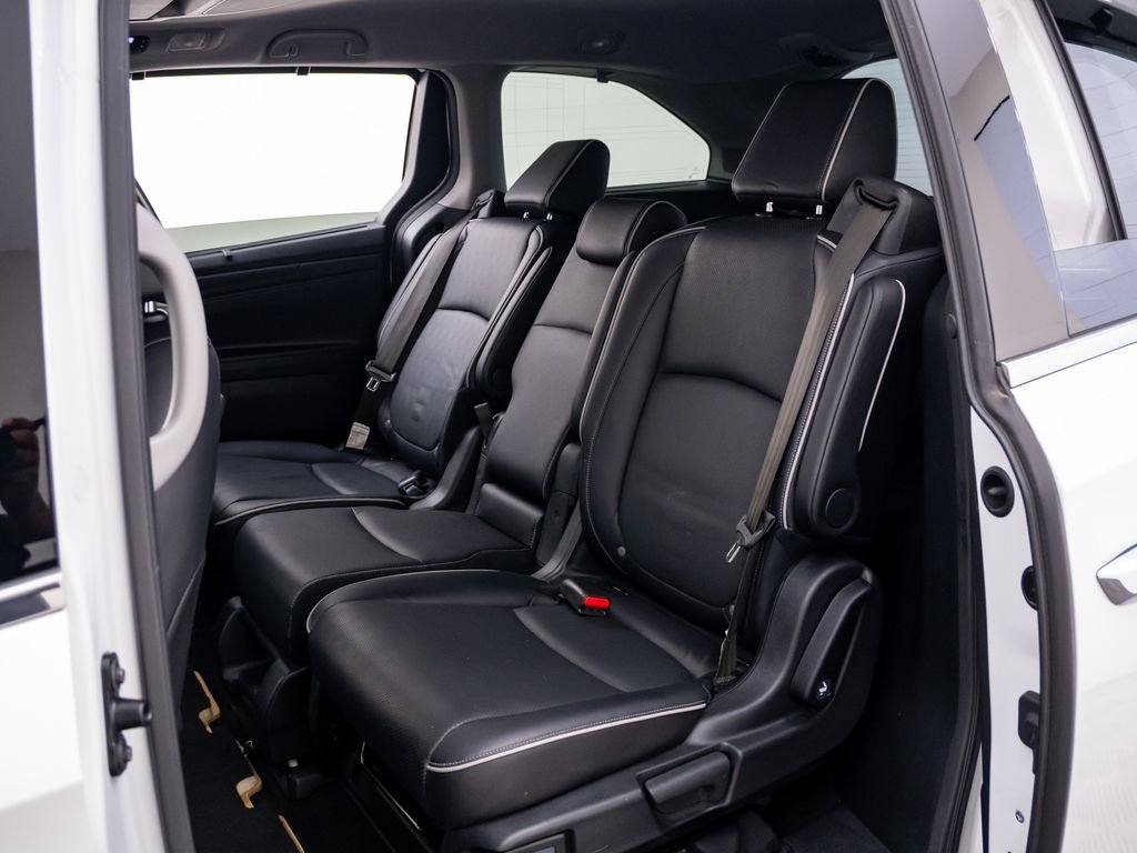 2022 Honda Odyssey Elite - Photo 17