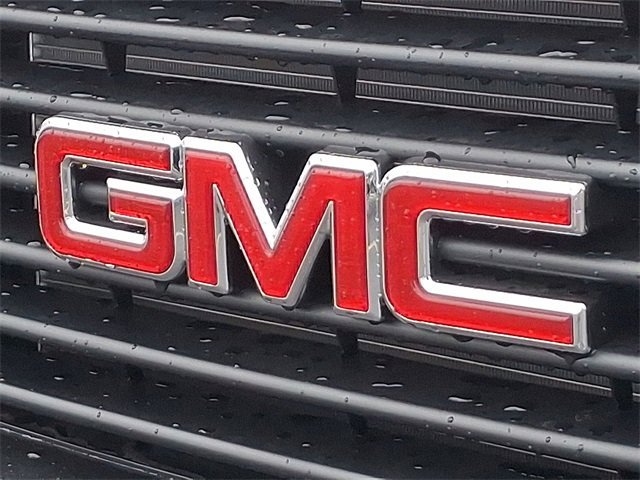 2025 GMC Savana Cargo Work Van - Photo 25