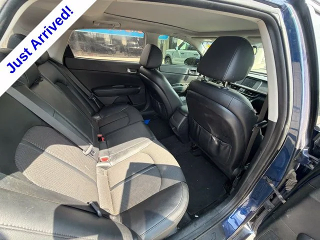 Used 2018 Blue Kia S image 30
